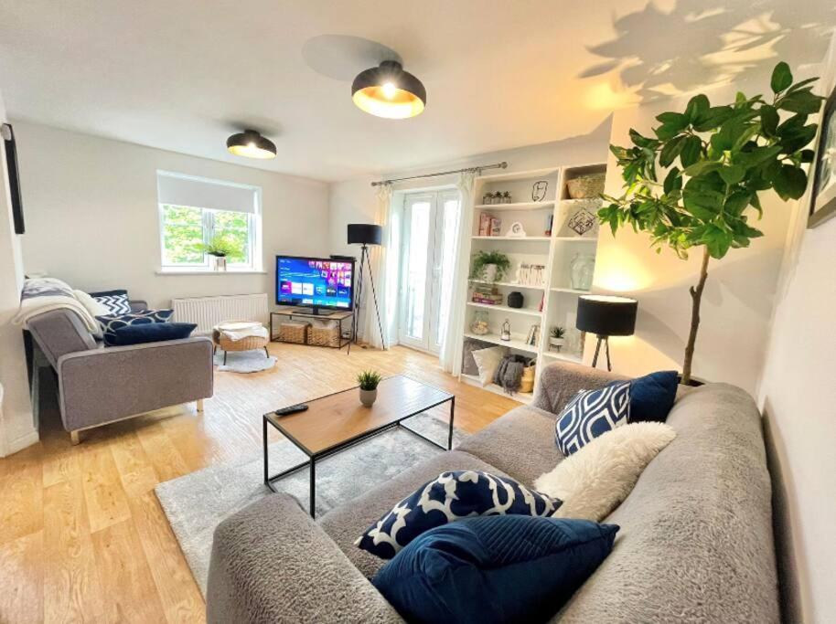 Lovely 2-Bedroom Bristol Apartment. Free Parking. מראה חיצוני תמונה